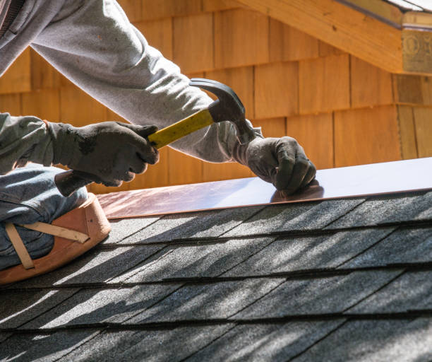 Best Commercial Roof Installation  in Saltillo, MS